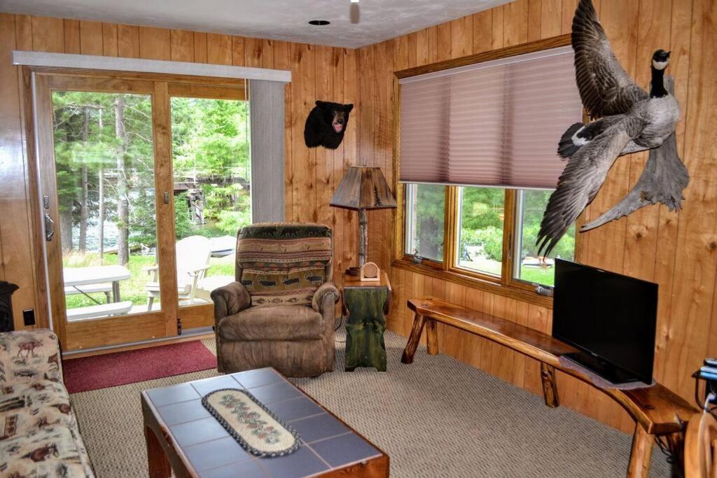 Nitschke'S Resort Cabin #15 Миноккуа Экстерьер фото